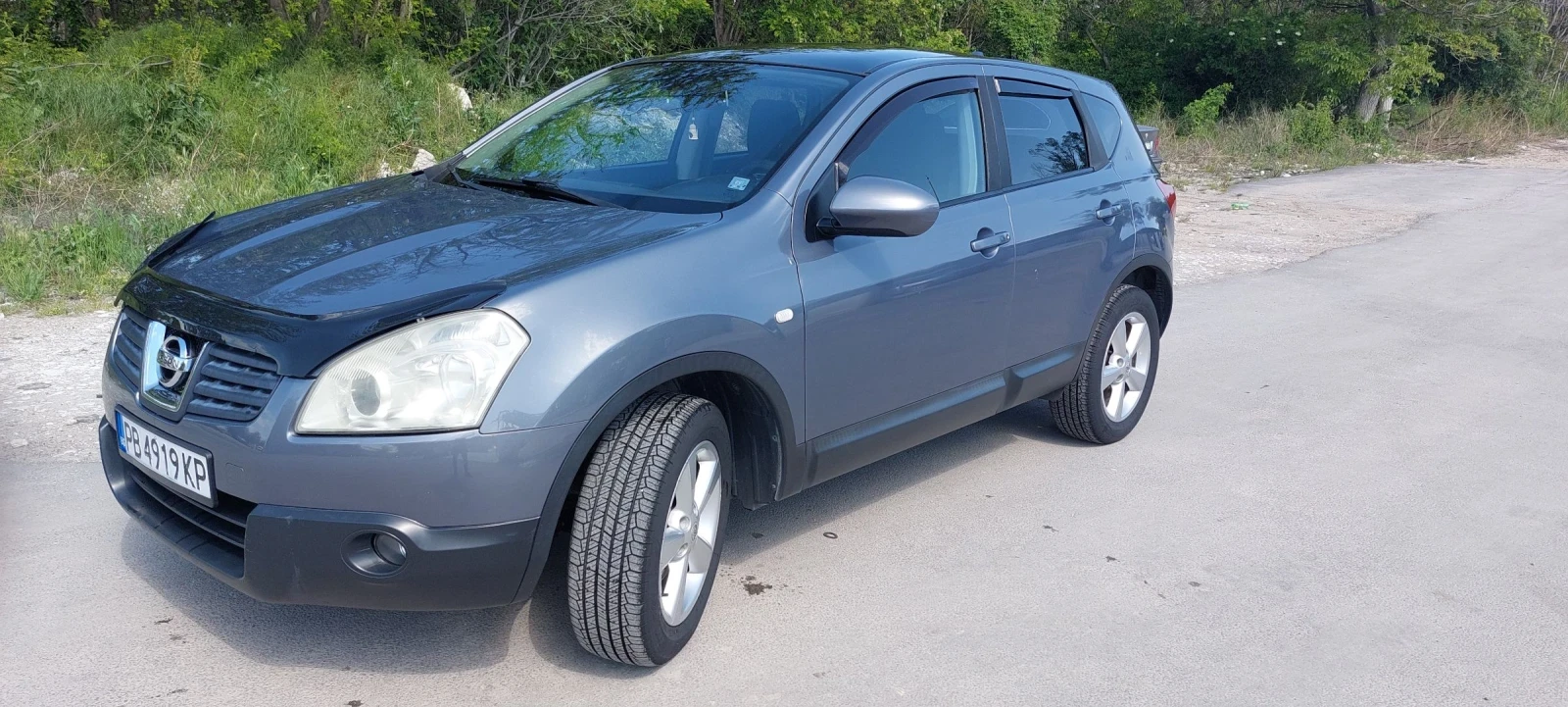 Nissan Qashqai, снимка 2 - Автомобили и джипове - 54430200