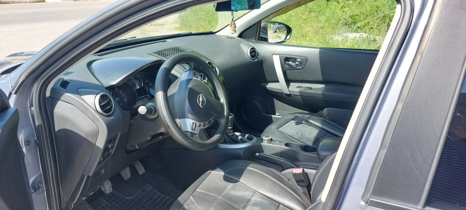 Nissan Qashqai, снимка 7 - Автомобили и джипове - 54430200