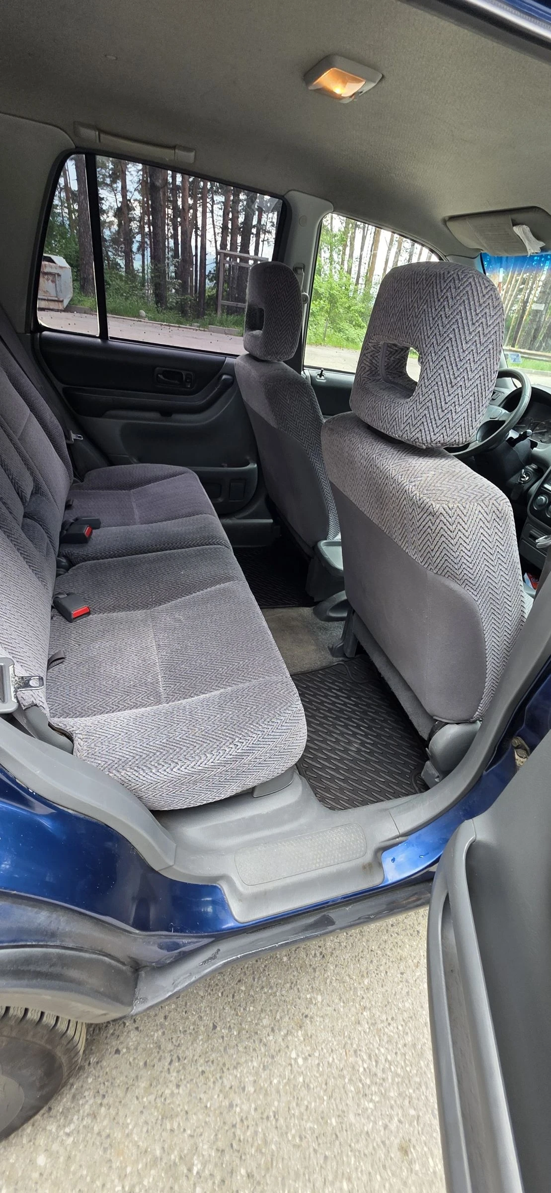 Honda Cr-v 2.0, снимка 6 - Автомобили и джипове - 54702192
