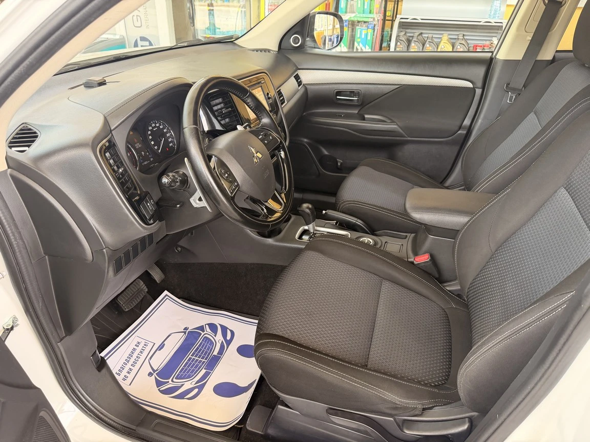 Mitsubishi Outlander 6+ 1 AVTOMAT, снимка 8 - Автомобили и джипове - 55156410