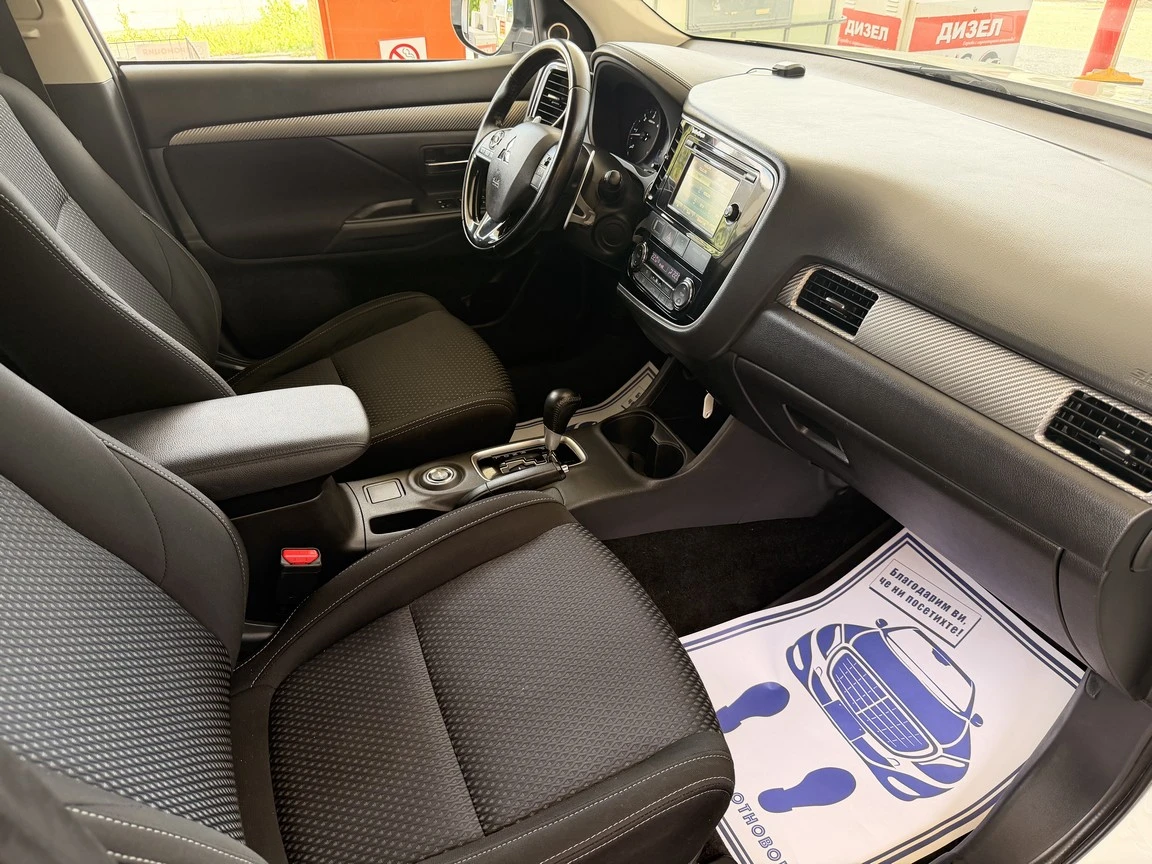 Mitsubishi Outlander 6+ 1 AVTOMAT, снимка 10 - Автомобили и джипове - 55156410