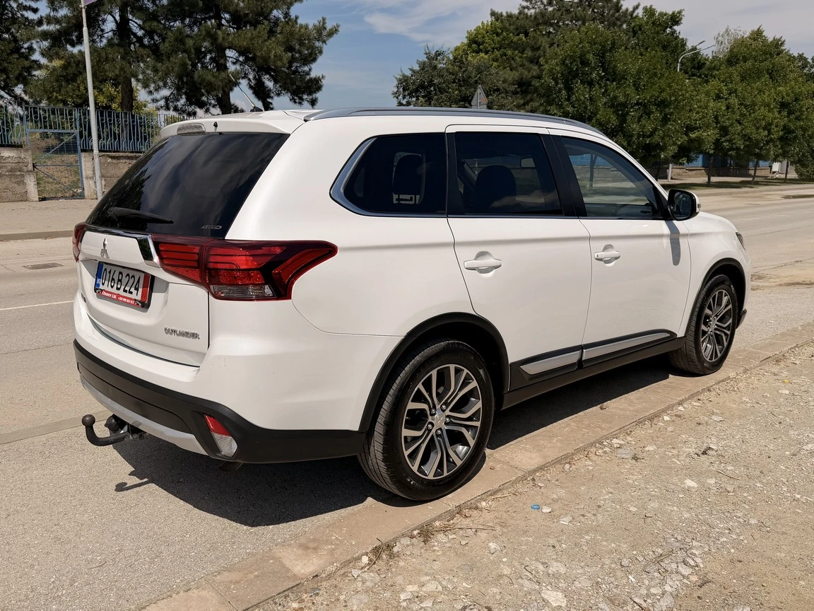 Mitsubishi Outlander 6+ 1 AVTOMAT, снимка 4 - Автомобили и джипове - 55156410