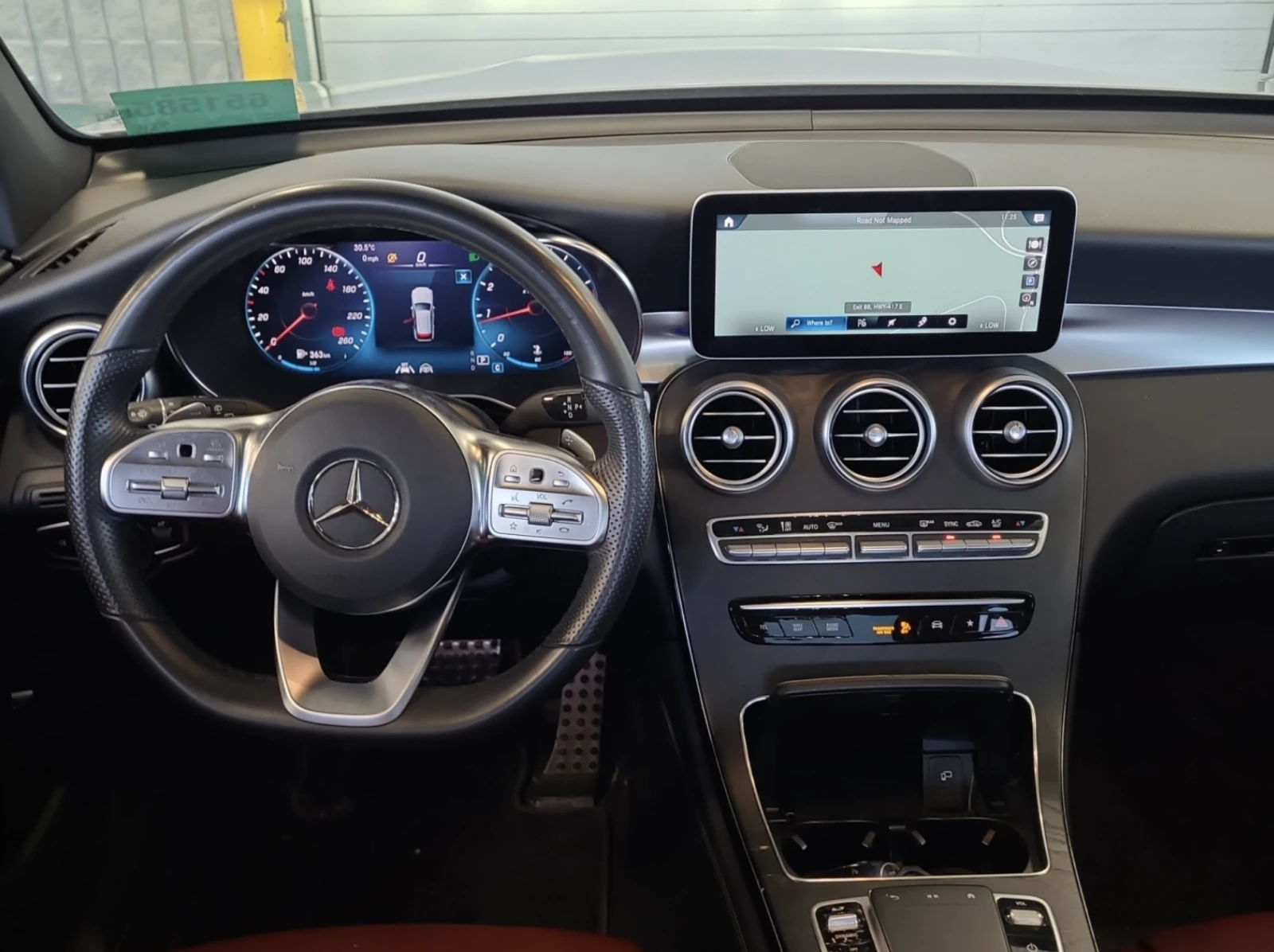 Mercedes-Benz GLC 300 2020 Mercedes-Benz GLC 300, снимка 9 - Автомобили и джипове - 55185512