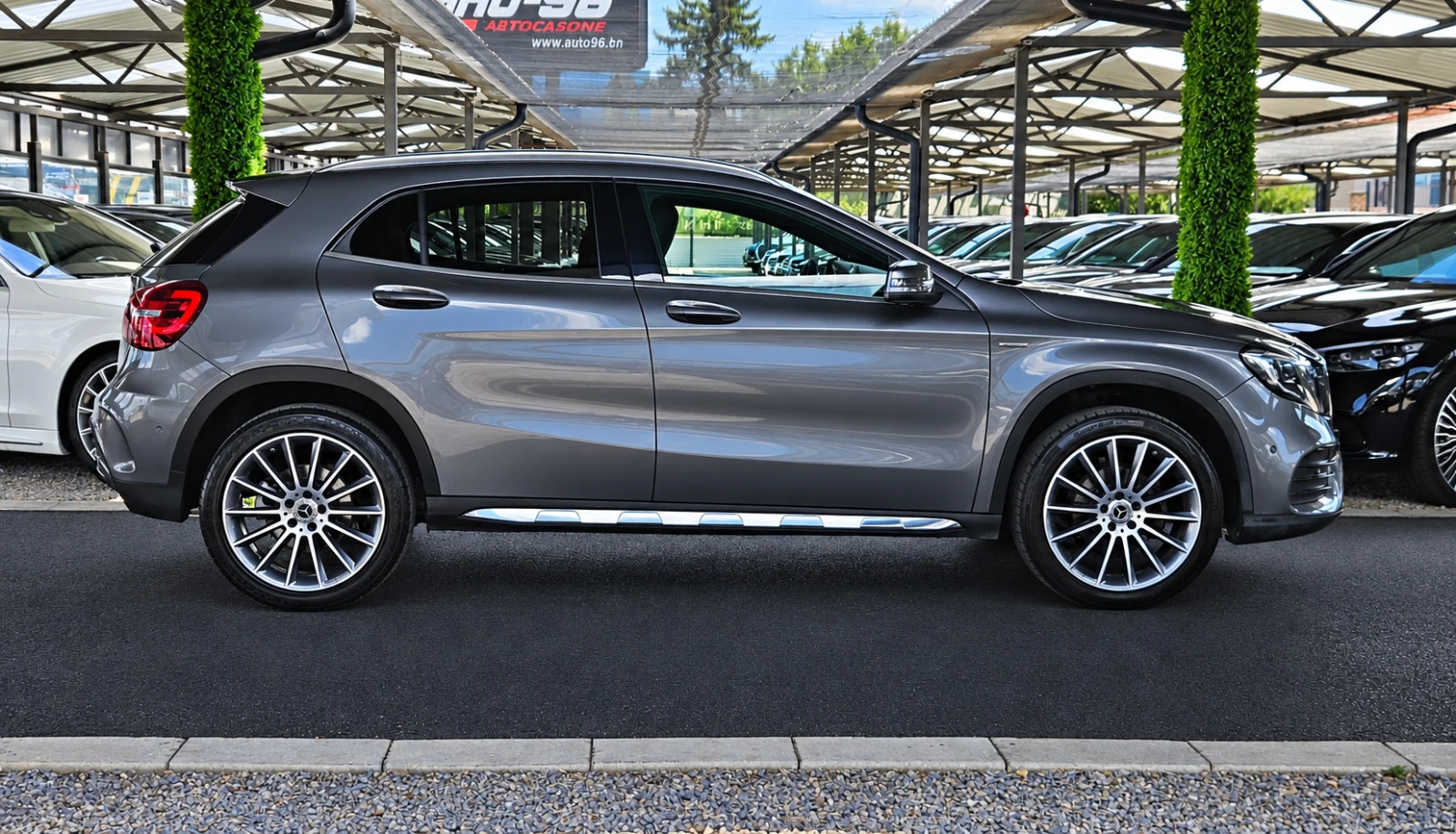 Mercedes-Benz GLA 200 AMG/FACE/GERMANY/CAMERA/AMBIENT/LIZING, снимка 4 - Автомобили и джипове - 55527674
