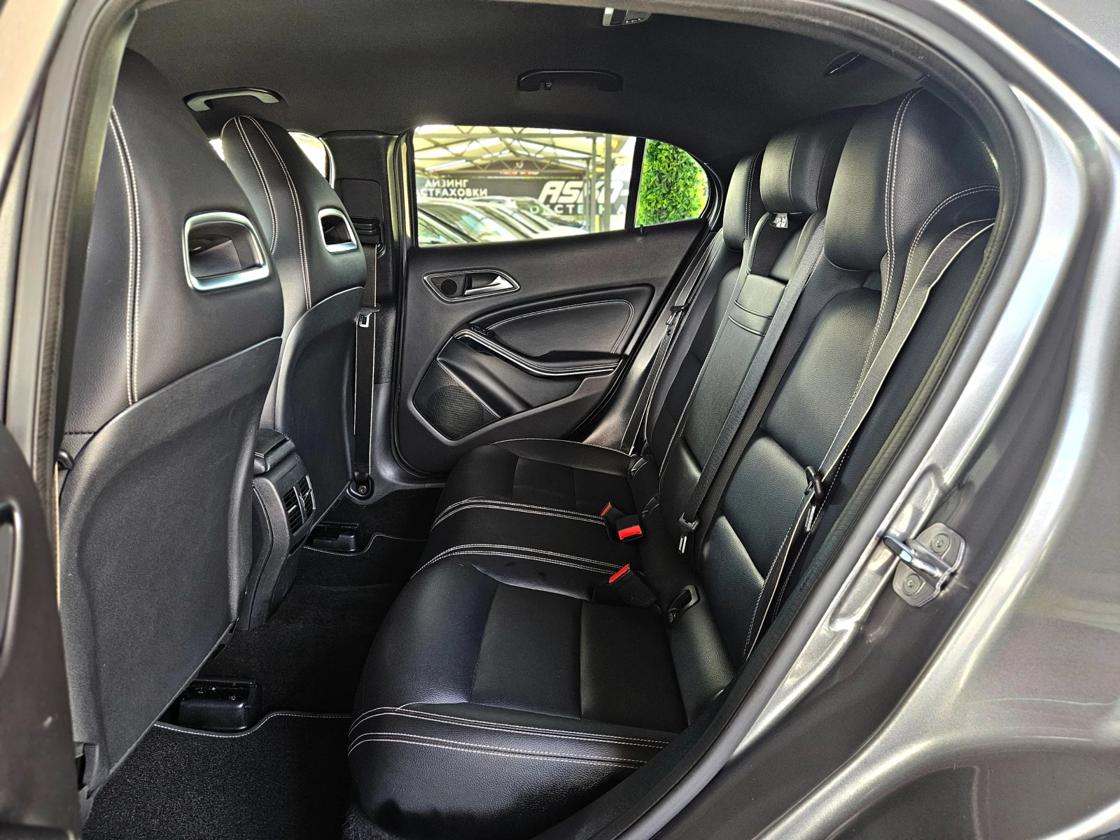 Mercedes-Benz GLA 200 AMG/FACE/GERMANY/CAMERA/AMBIENT/LIZING, снимка 16 - Автомобили и джипове - 55527674