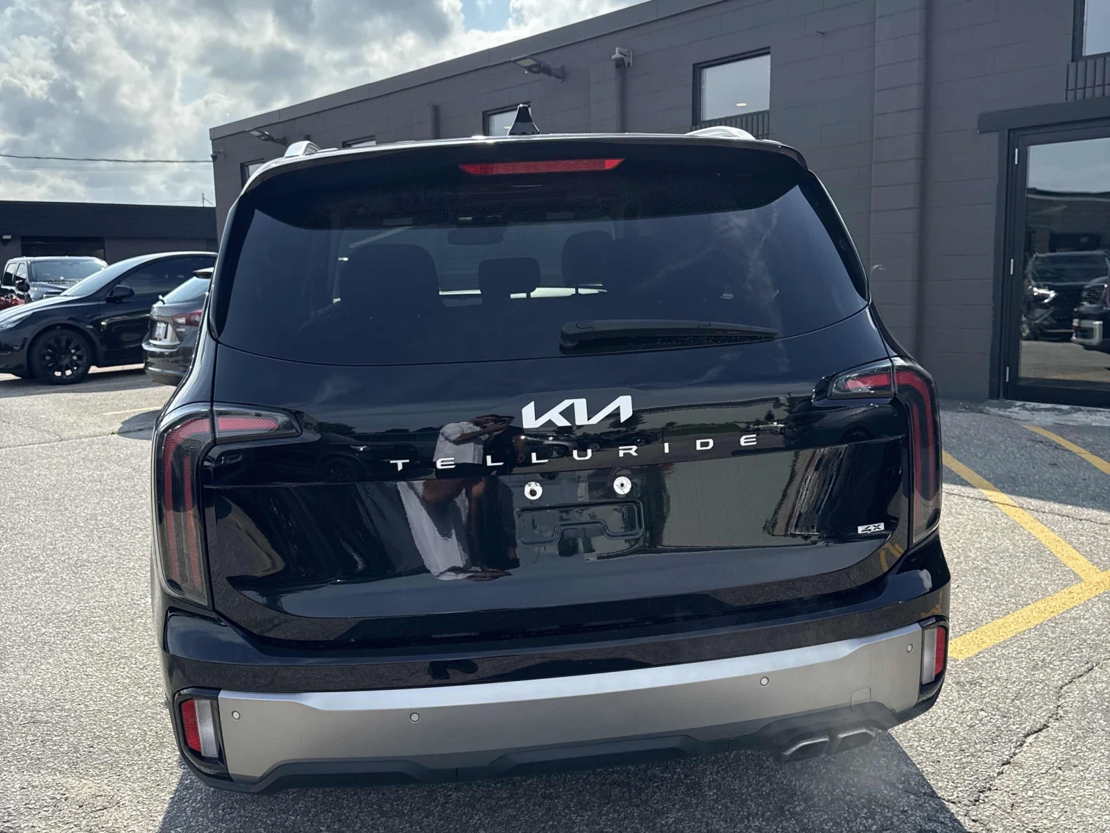 Kia Telluride, снимка 4 - Автомобили и джипове - 55690289