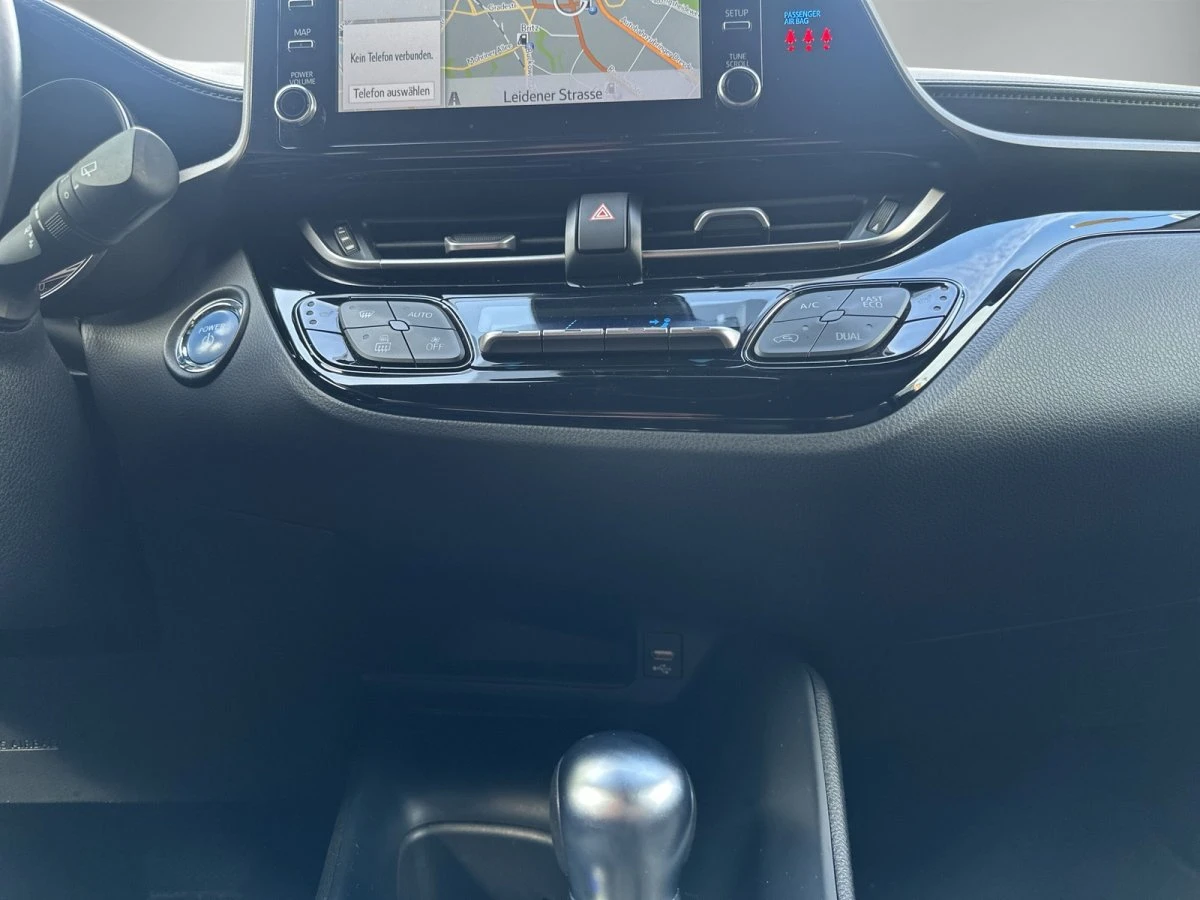 Toyota C-HR HYBRID | 48 000 км. | FACE | FLOW | ГАРАНЦИЯ | , снимка 17 - Автомобили и джипове - 56187547