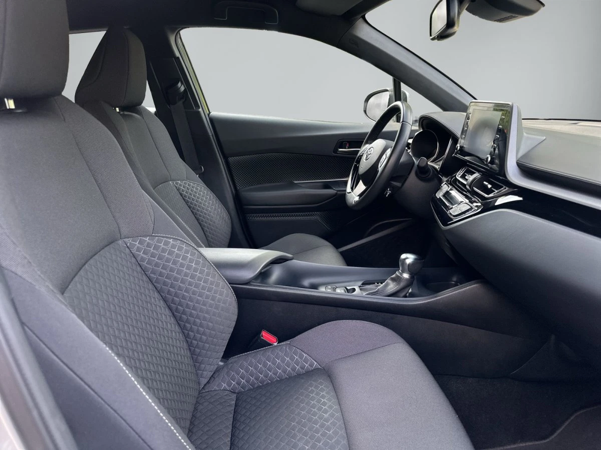 Toyota C-HR HYBRID | 48 000 км. | FACE | FLOW | ГАРАНЦИЯ | , снимка 10 - Автомобили и джипове - 56187547