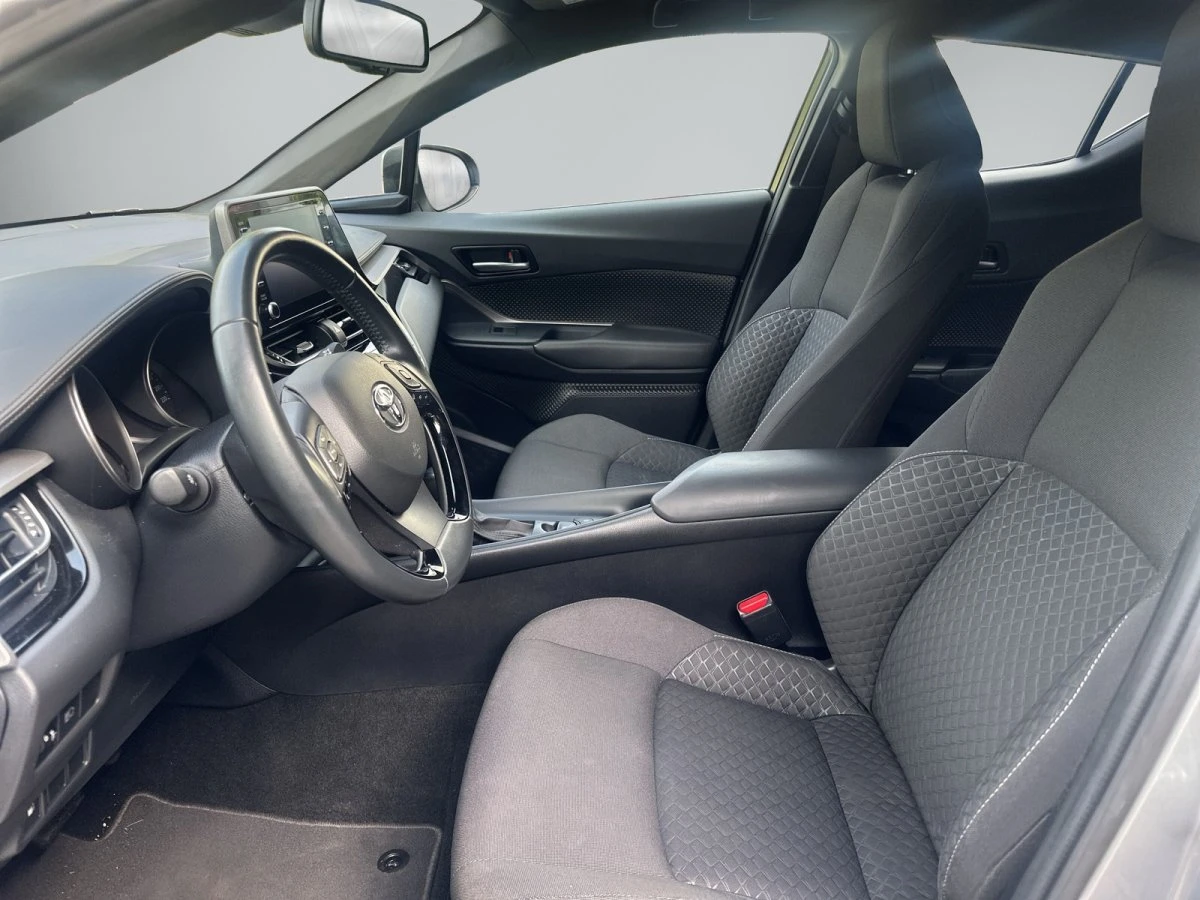 Toyota C-HR HYBRID | 48 000 км. | FACE | FLOW | ГАРАНЦИЯ | , снимка 9 - Автомобили и джипове - 56187547