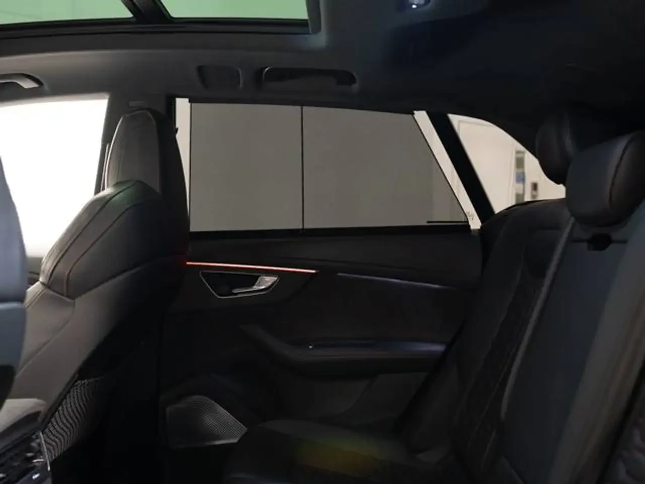 Audi RSQ8 CARFAX ������� | 2021 | 94 193 �� | Mobile.bg � ����������� 12