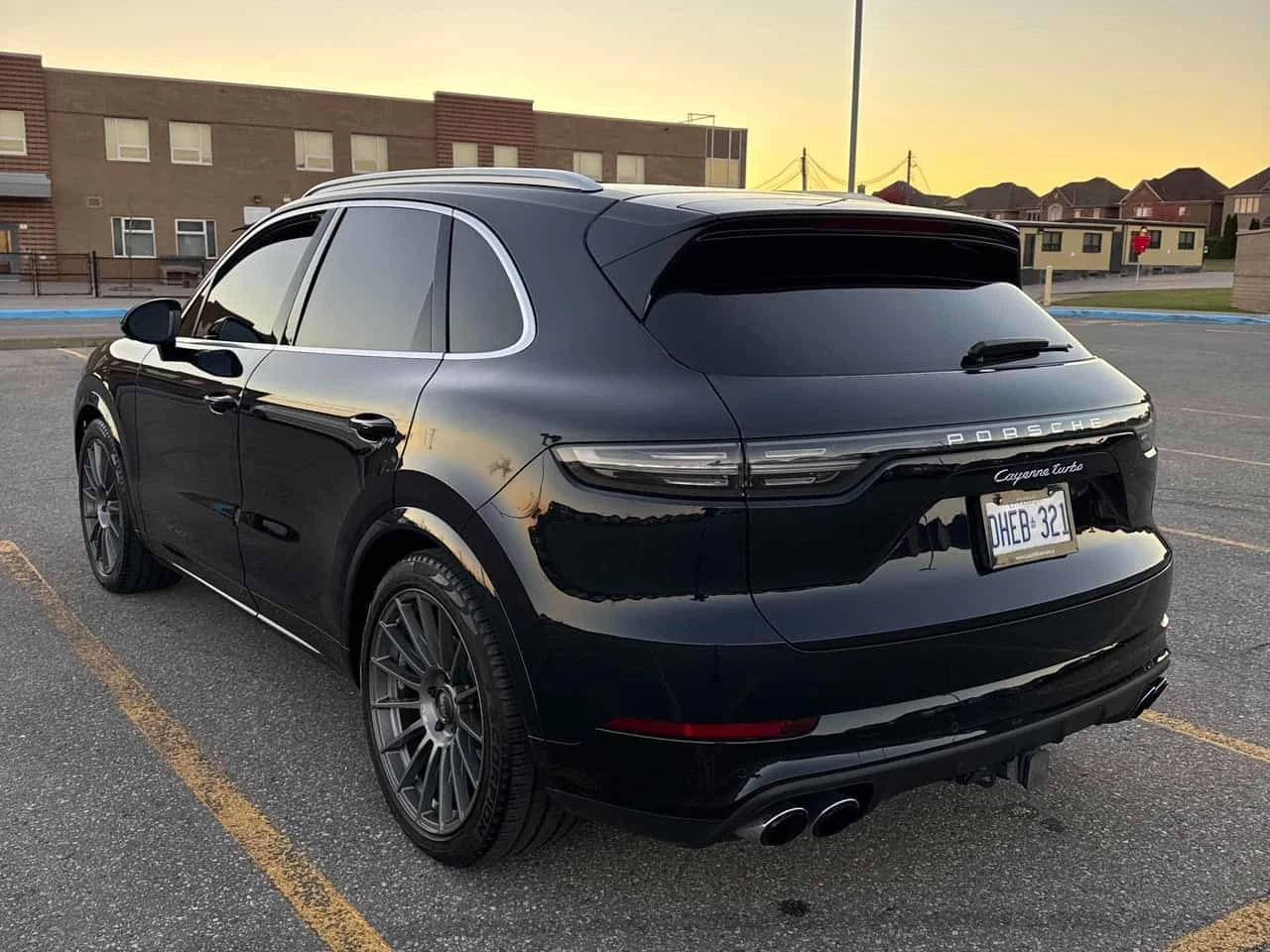 Porsche Cayenne Turbo  CARFAX | Mobile.bg � ����������� 10