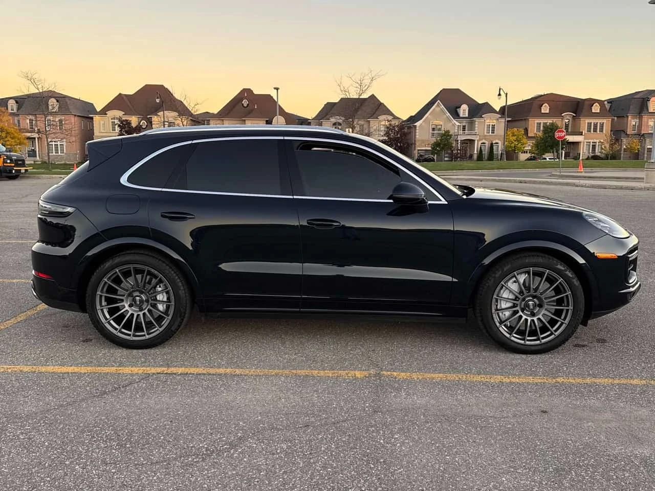 Porsche Cayenne Turbo  CARFAX | Mobile.bg � ����������� 3