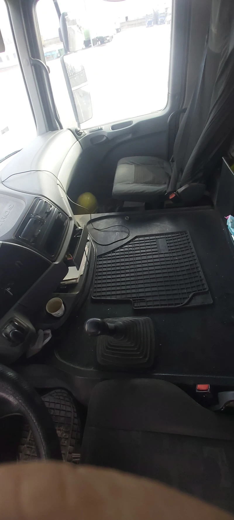 Mercedes-Benz Actros 4146, снимка 10 - Камиони - 53072232