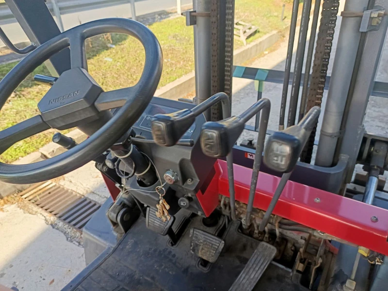 Мотокар Nissan  НОВ ВНОС , снимка 6 - Индустриална техника - 52174493