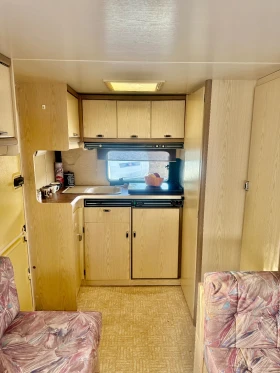 Каравана Burstner Scala, снимка 13