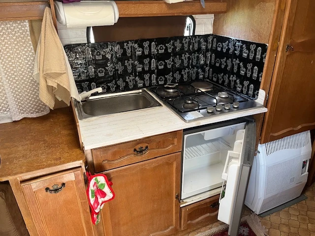 Каравана Autoroller, снимка 6 - Каравани и кемпери - 54148325