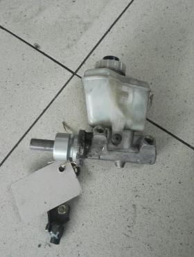 спирачна помпа Тойота Корола 1.4б