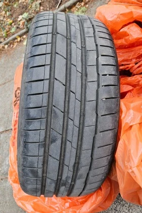 Гуми Летни 225/50R17, снимка 3 - Гуми и джанти - 46718602