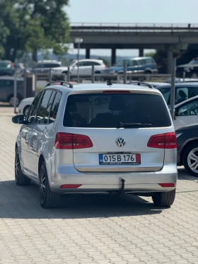 VW Touran 1.6* Фулл екстри* Панорама* Автомат* Перфектна* , снимка 9