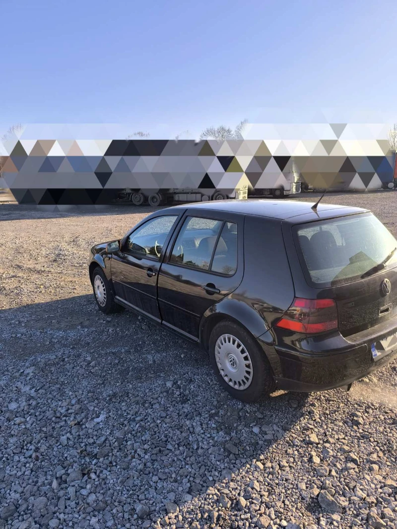 VW Golf IV, снимка 3 - Автомобили и джипове - 48625582