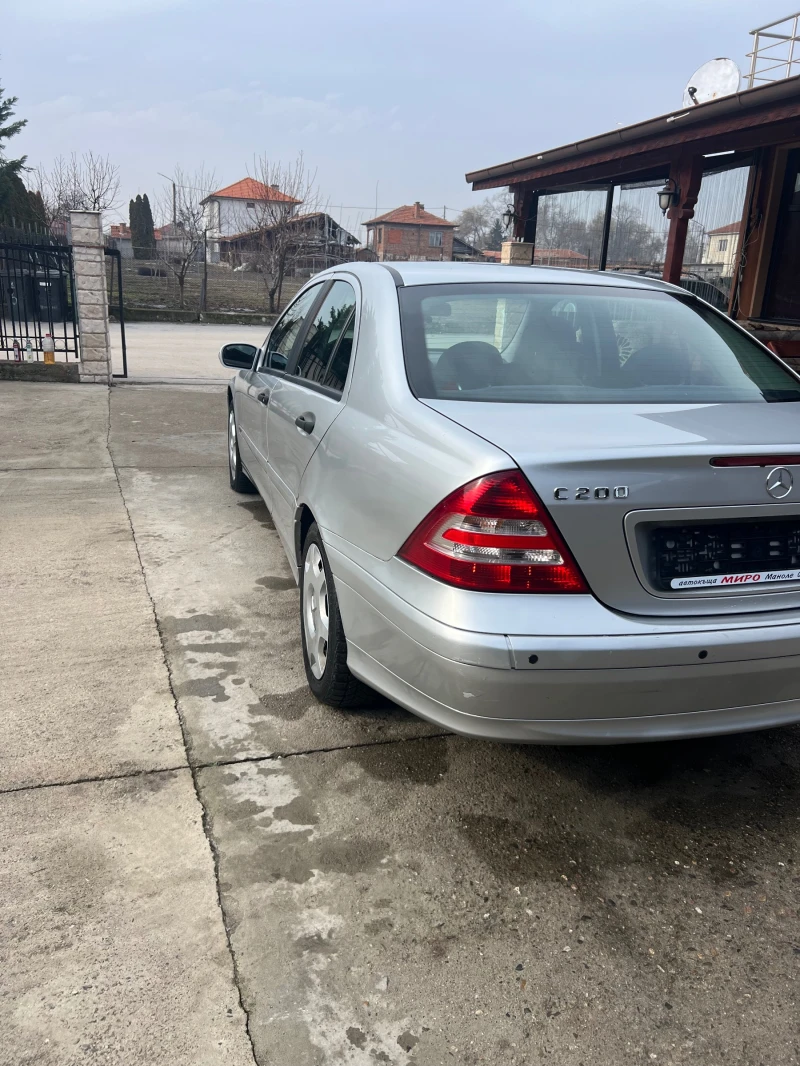 Mercedes-Benz C 200 Германия перфект, снимка 7 - Автомобили и джипове - 48892473