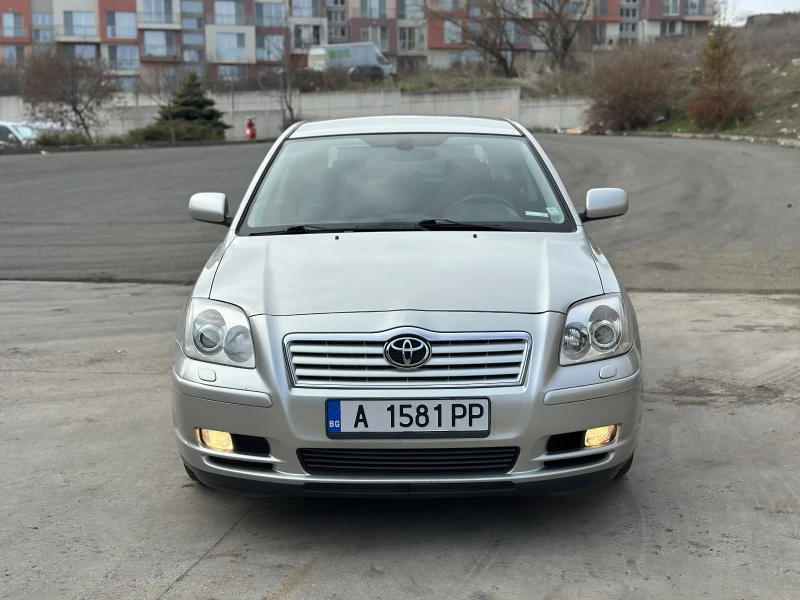 Toyota Avensis 2.0 D-4D, снимка 3 - Автомобили и джипове - 49327179