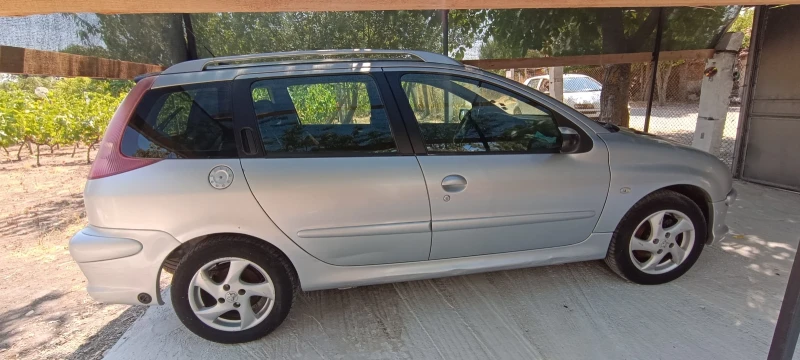 Peugeot 206, снимка 4 - Автомобили и джипове - 52534757