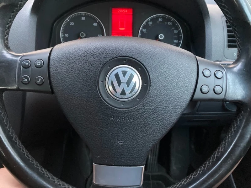VW Golf 1.9TDI, снимка 16 - Автомобили и джипове - 52627323