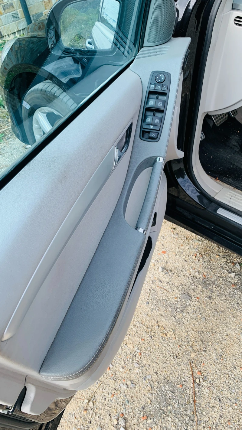 Mercedes-Benz R 280 Панорама. Реални километри, снимка 8 - Автомобили и джипове - 52824638