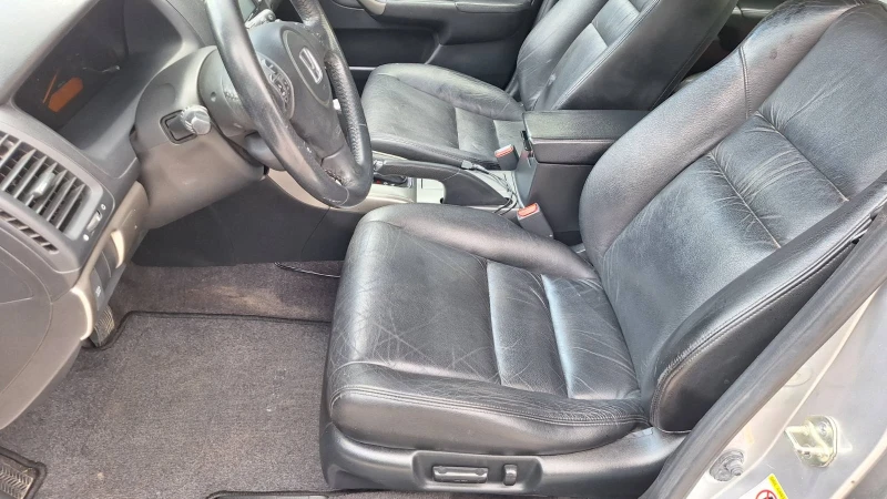 Honda Accord 2.4 TYPE S, снимка 9 - Автомобили и джипове - 52665800