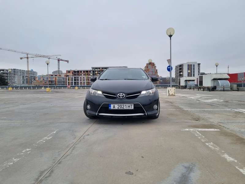Toyota Auris 1.6, снимка 7 - Автомобили и джипове - 53236270