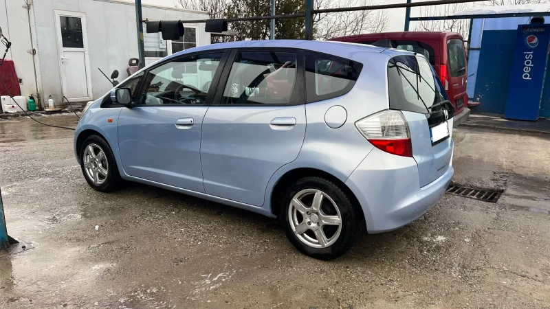 Honda Jazz Honda Jazz, снимка 5 - Автомобили и джипове - 53237460
