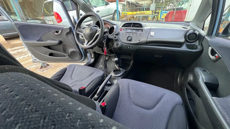 Honda Jazz Honda Jazz, снимка 7 - Автомобили и джипове - 53237460