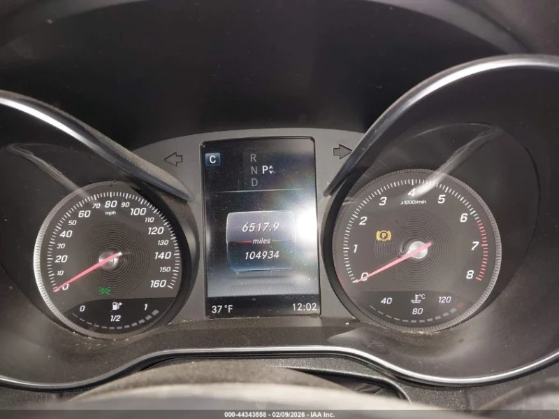 Mercedes-Benz C 300, снимка 7 - Автомобили и джипове - 53514463