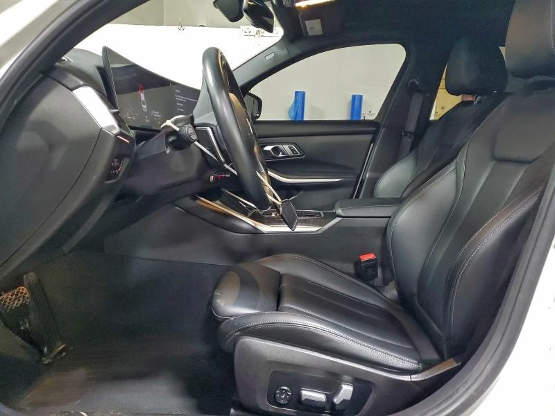 BMW 330 XI, снимка 7 - Автомобили и джипове - 53023892