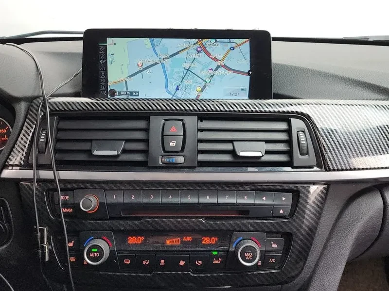 BMW 320 d, снимка 16 - Автомобили и джипове - 54589968