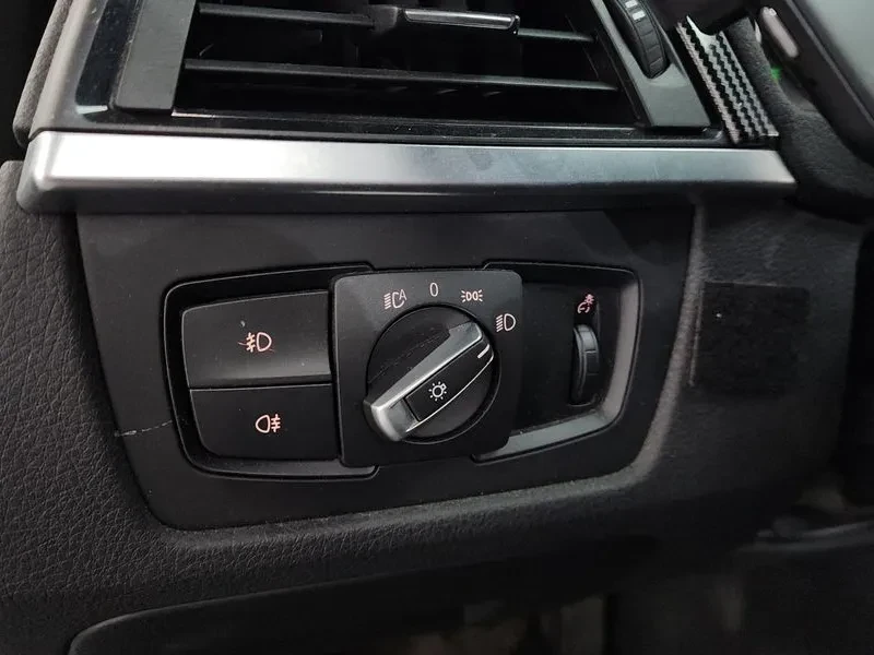 BMW 320 d, снимка 14 - Автомобили и джипове - 54589968