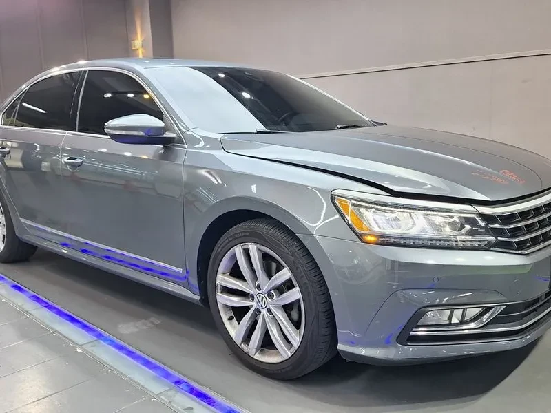 VW Passat 2.0 TSI - САМО 30% АВАНС, снимка 3 - Автомобили и джипове - 56267719