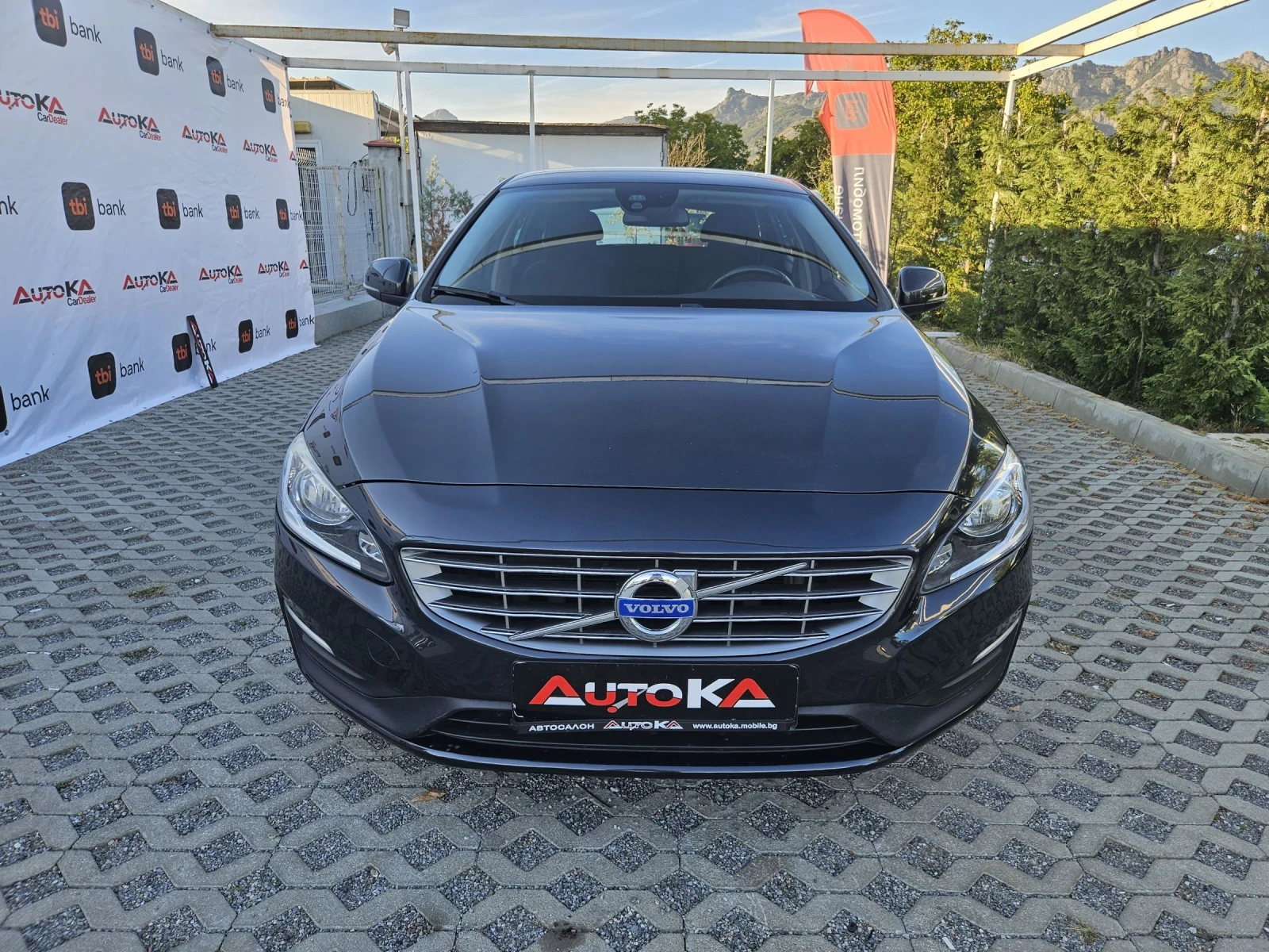 Volvo V60 2.0D-120кс= АВТОМАТ= НАВИГАЦИЯ= DIGITAL - [1] 