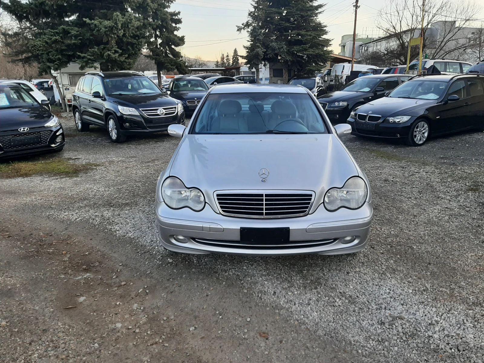 Mercedes-Benz C 200 2.0i 159000км - изображение 2