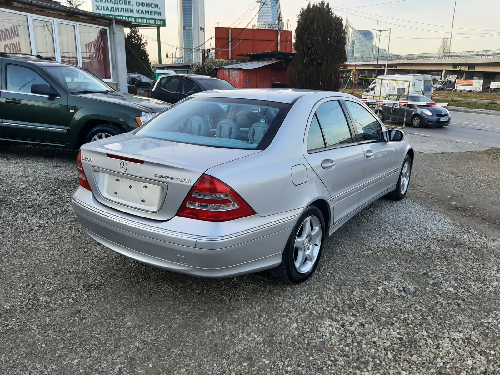 Mercedes-Benz C 200 2.0i 159000км - изображение 5