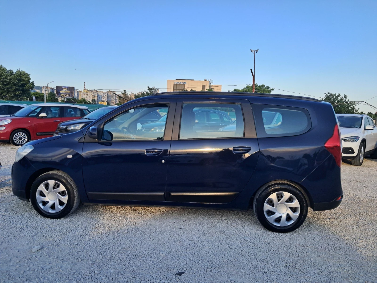 Dacia Lodgy 1.6i 83к.с 165000км - изображение 5