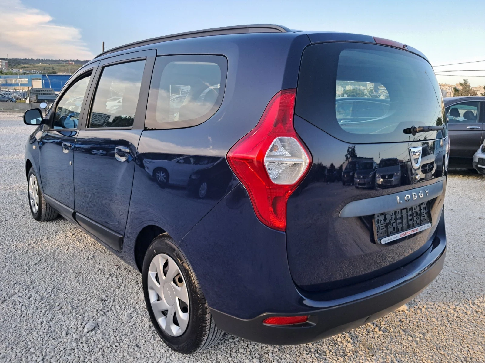 Dacia Lodgy 1.6i 83к.с 165000км - изображение 6
