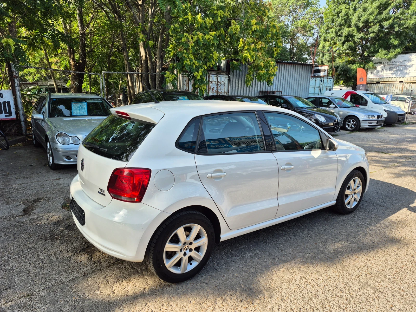 VW Polo 1.6 TDI  - изображение 4