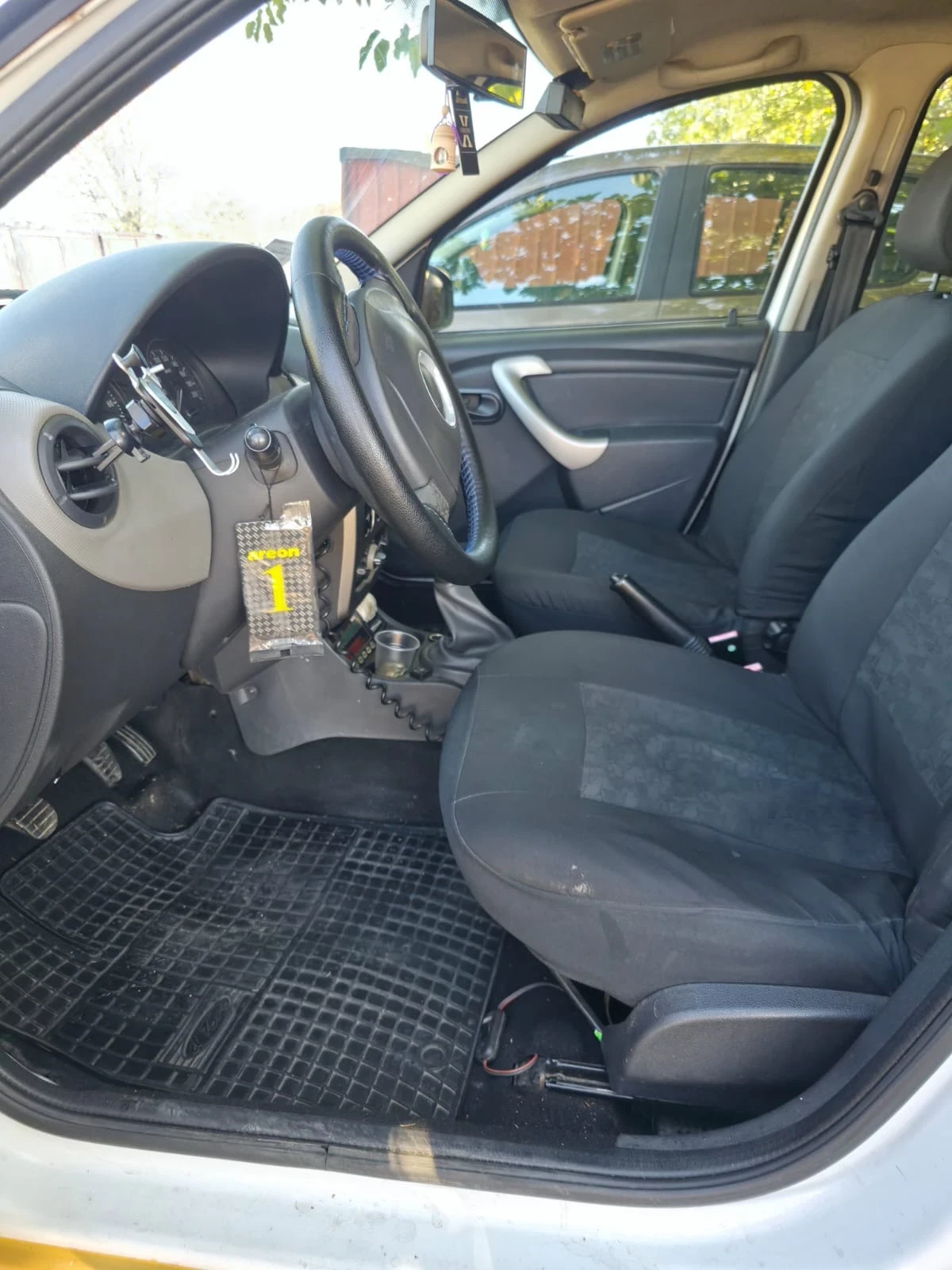 Dacia Sandero | Mobile.bg — изображение 10