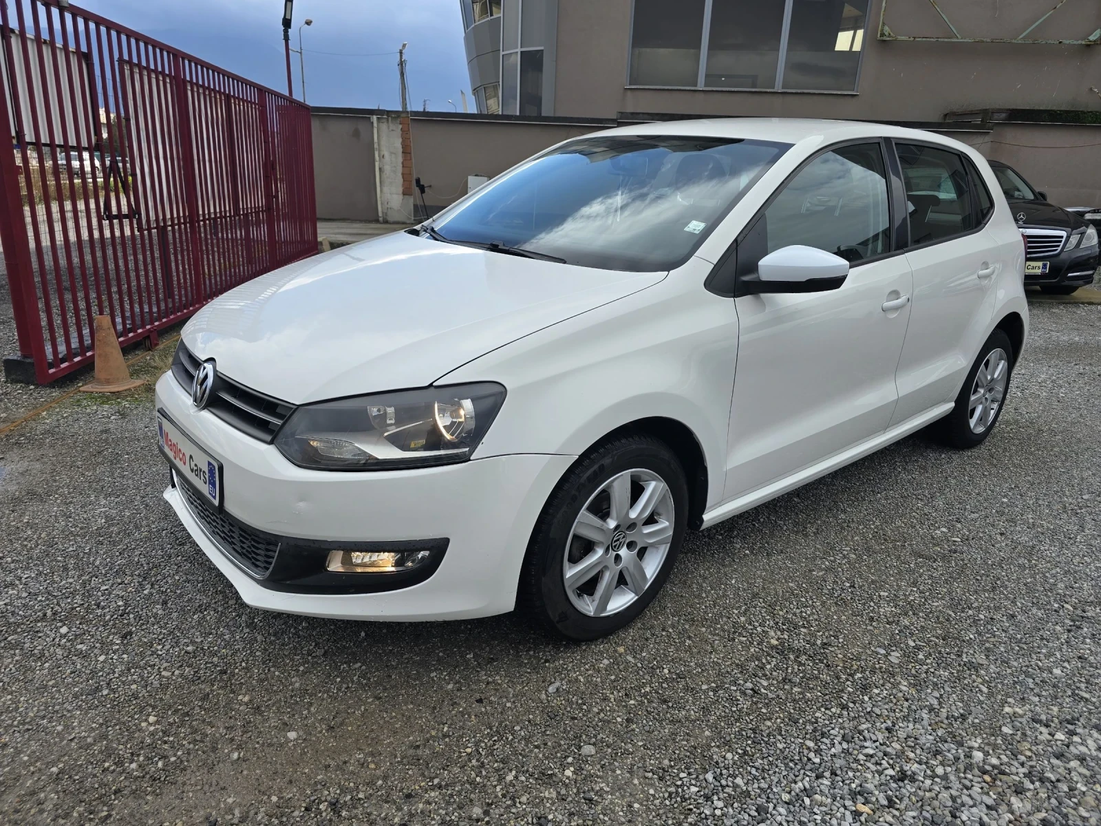 VW Polo 1.4i - изображение 2
