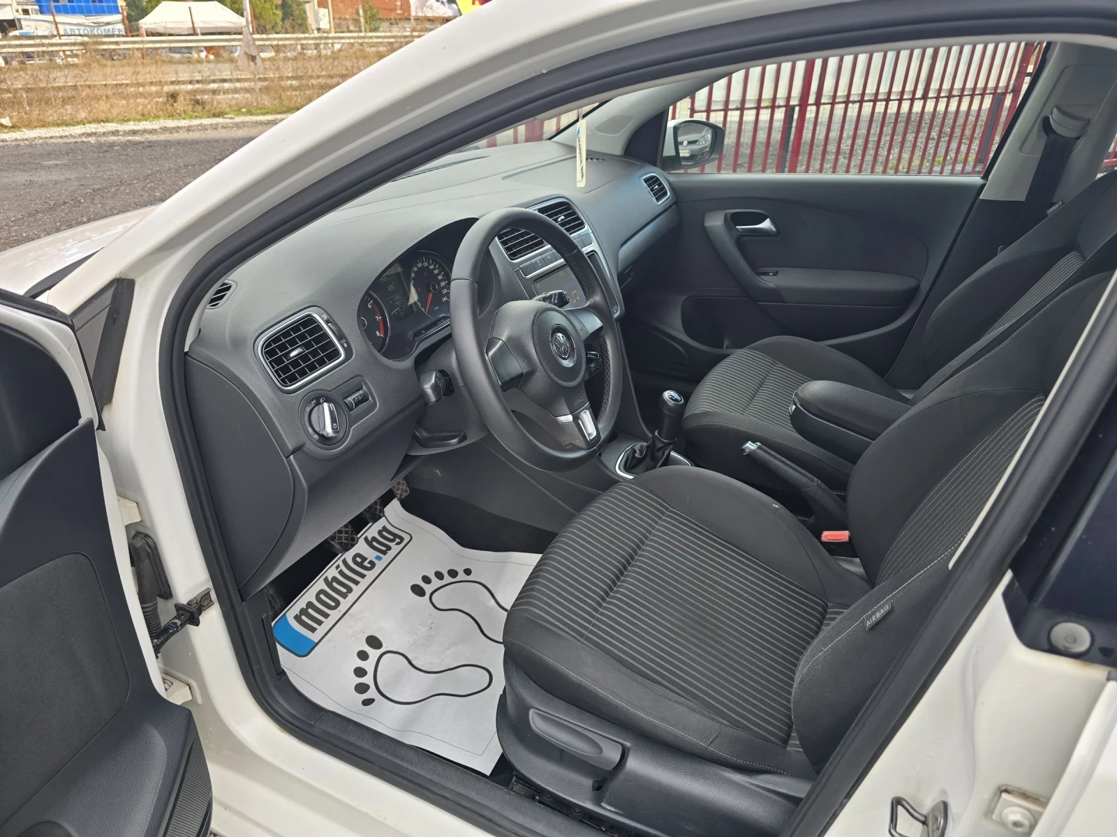 VW Polo 1.4i - изображение 7