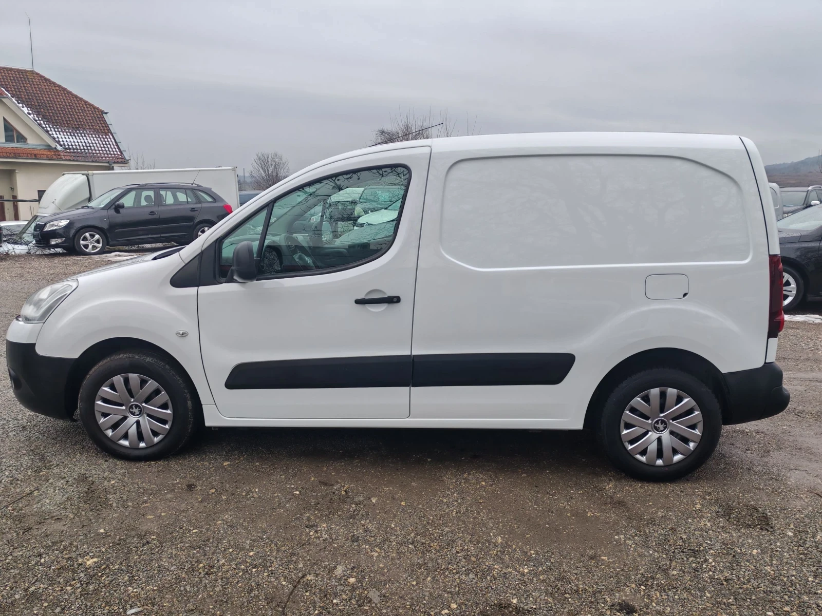 Citroen Berlingo 1.6HDI 2013G 2+ 1M ITALY | Mobile.bg � ����������� 8