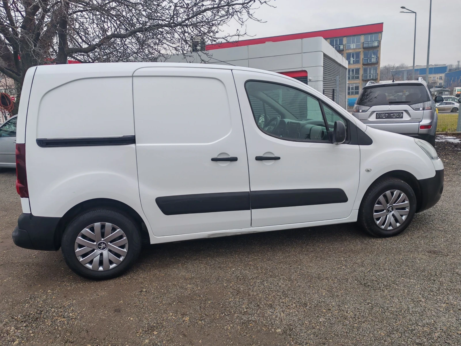 Citroen Berlingo 1.6HDI 2013G 2+ 1M ITALY | Mobile.bg � ����������� 4