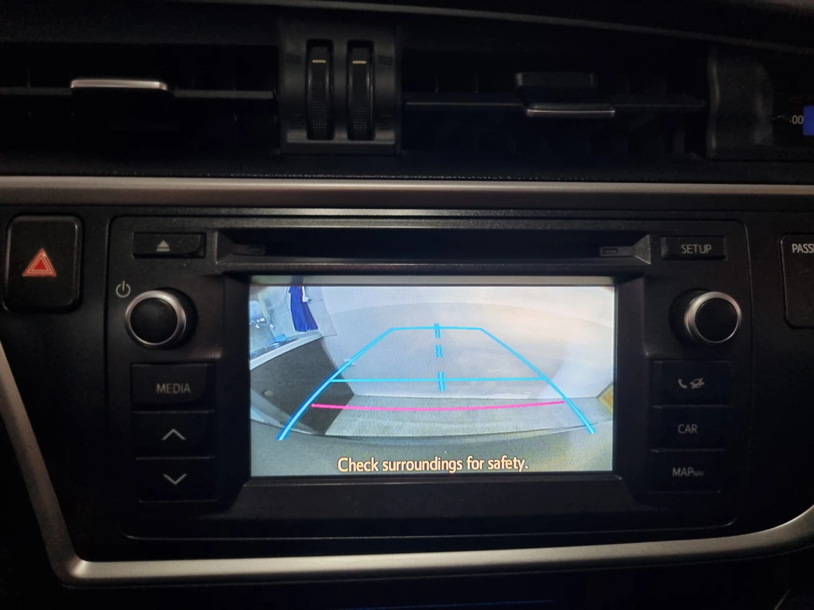 Toyota Auris 1.6 | Mobile.bg � ����������� 11